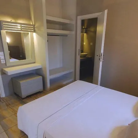 Hotel Tsoukalia Beach 3*