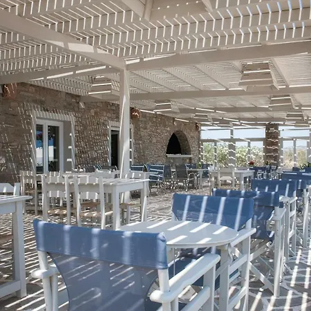 فندق Tsoukalia Beach 3*