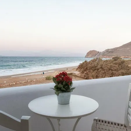 فندق Tsoukalia Beach