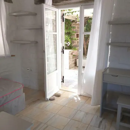 Hotel Tsoukalia Beach Isterni (Paros)